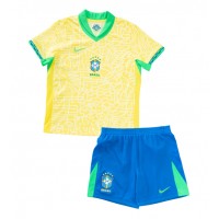 Echipament fotbal Brazilia Tricou Acasa Copa America 2024 pentru copii maneca scurta (+ Pantaloni scurti)